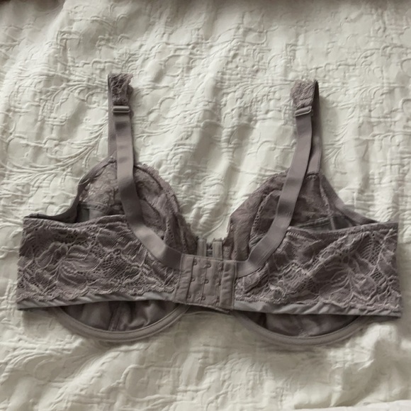 Set of 2 Light/Pale Purple/Lavender and Cream/Tan Lace 38DD Bras - Picture 2 of 4